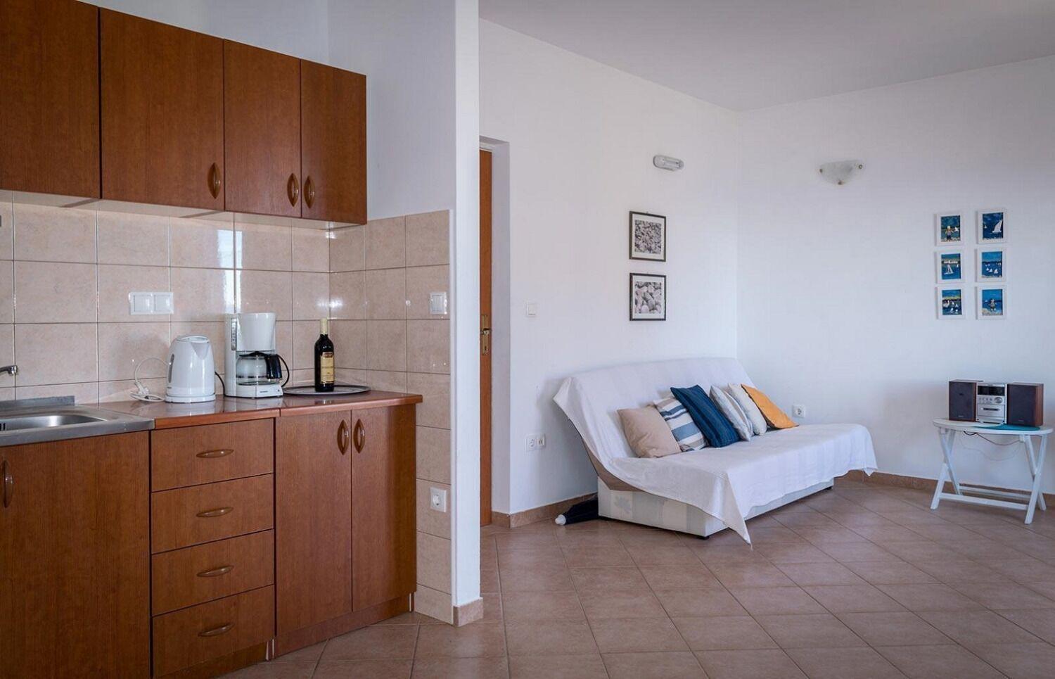 Apartments Brane - 100M From The Beach Trogir Exterior foto